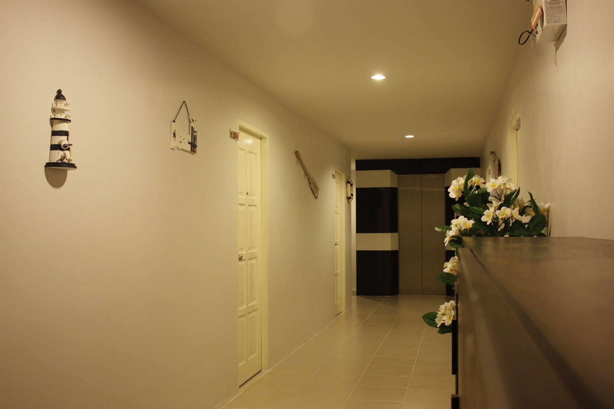 The Silk Hill Hotel Patong Εξωτερικό φωτογραφία
